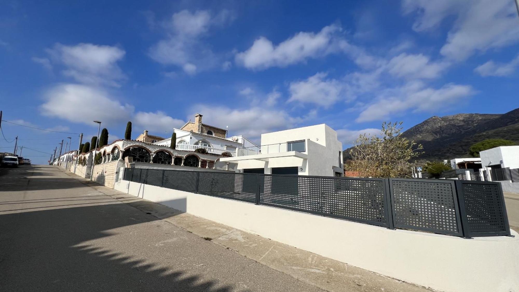 Casa Moderna Roses Con Piscina Y Jardin Mas Bosca, Roses Villa Palau Saverdera Dış mekan fotoğraf